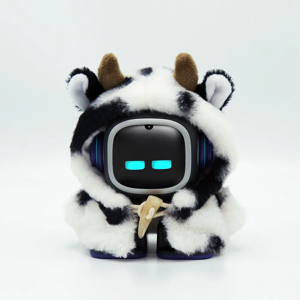 Costum Vacuta pentru Robot Emo, Living.AI